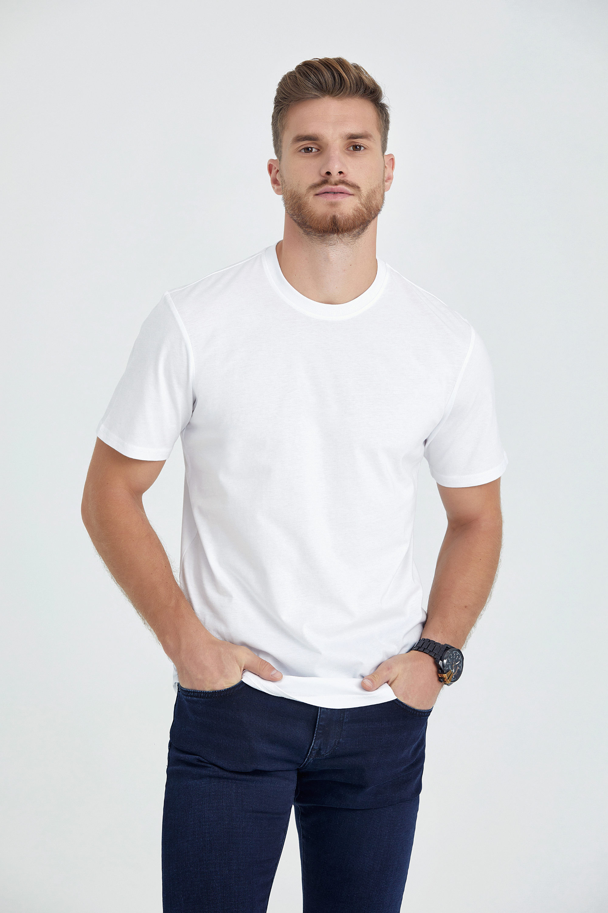 round neck regular fit long t-shirt white