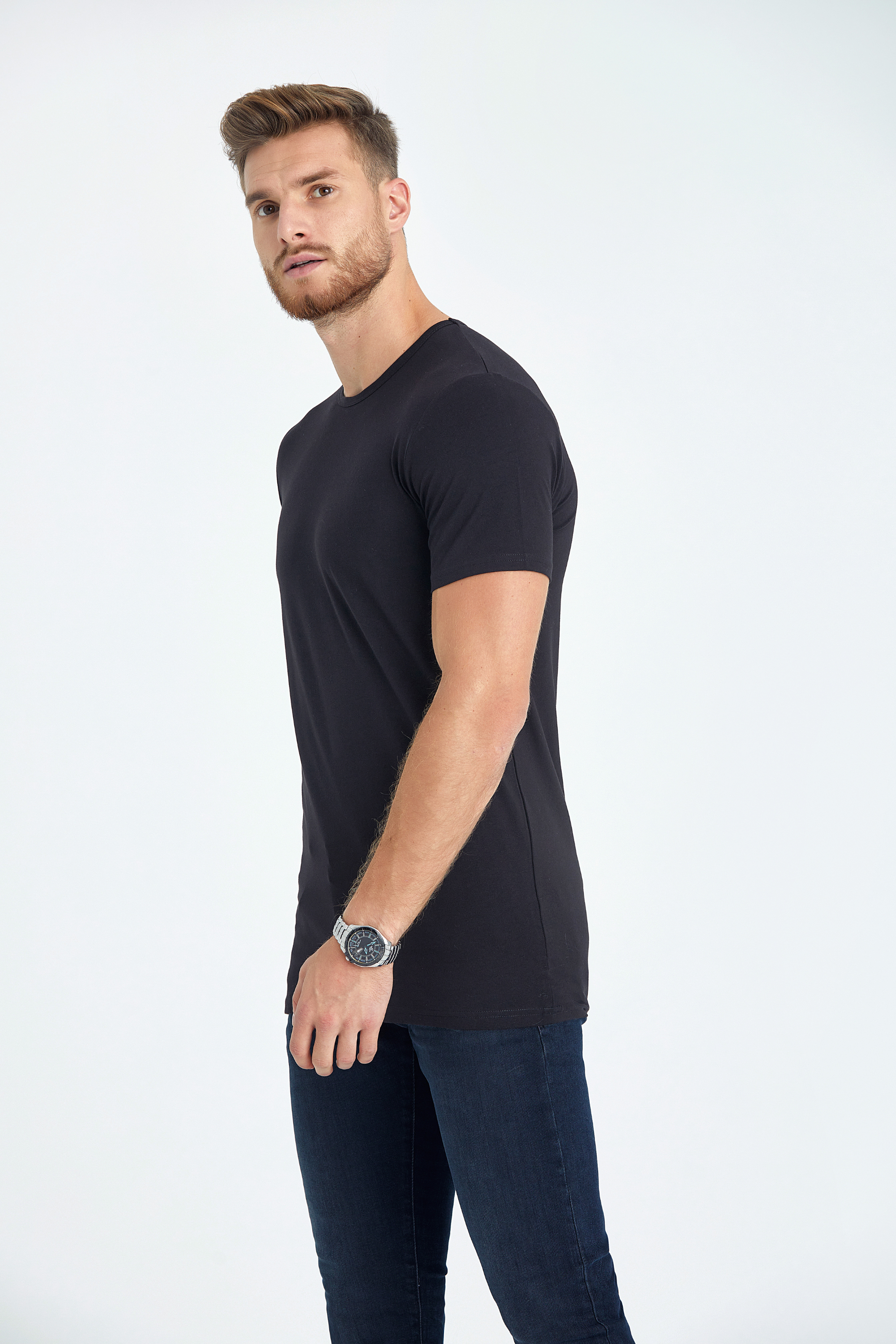 round neck slim fit long t-shirt black